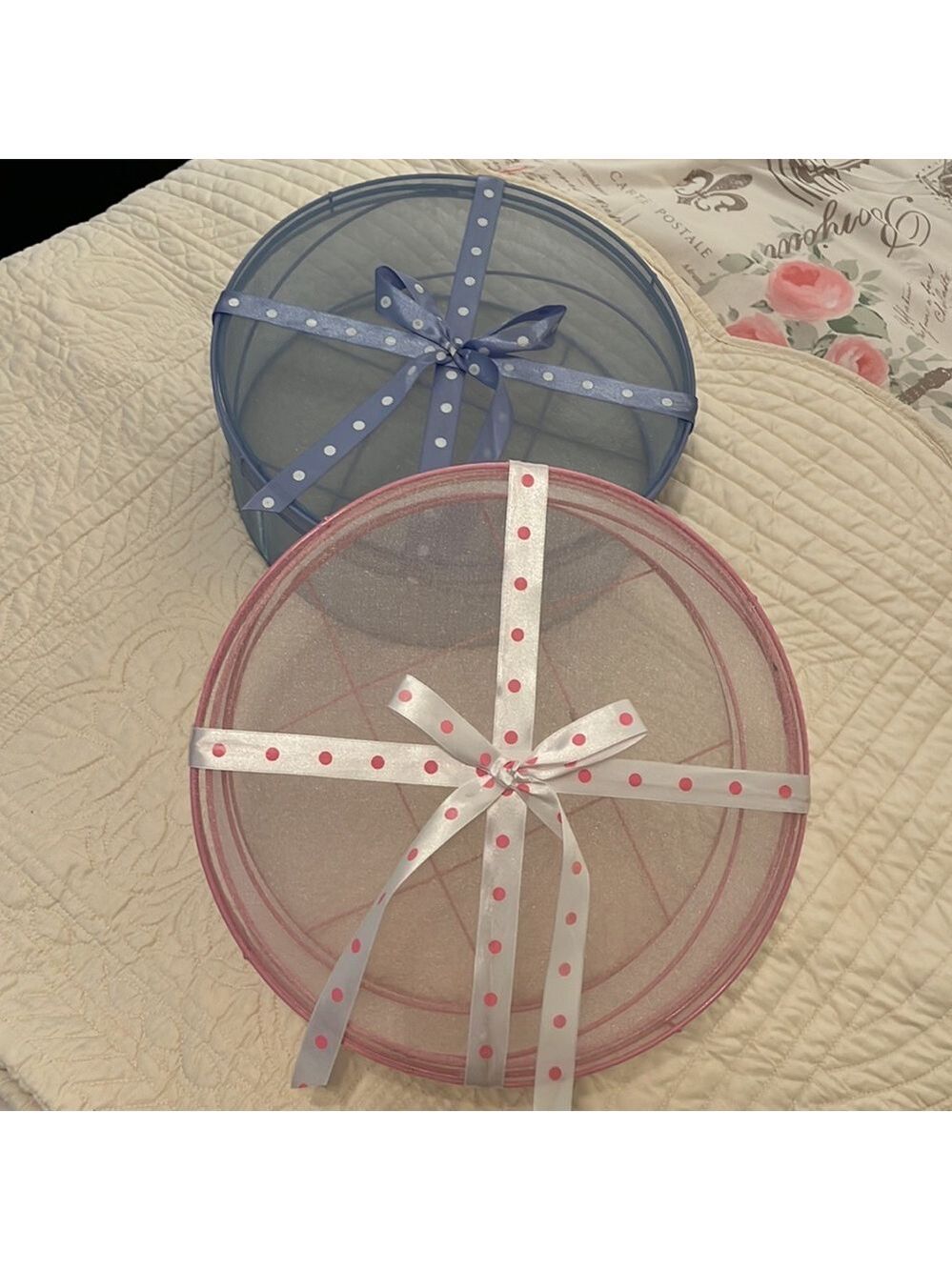 Set of two mesh storage rounds